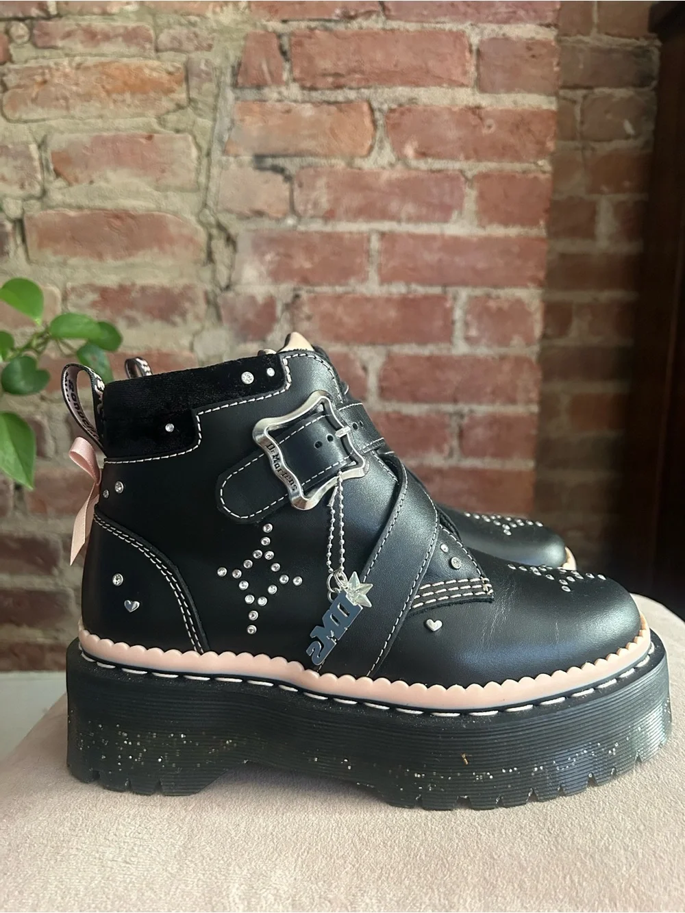 NWOT Dr. Martens Catie Buckle Boot